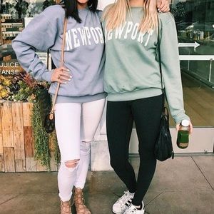 Brandy Melville Newport Sweatshirt (green)